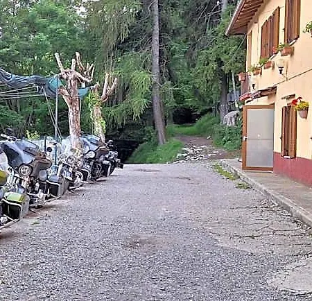 B&B Bondella